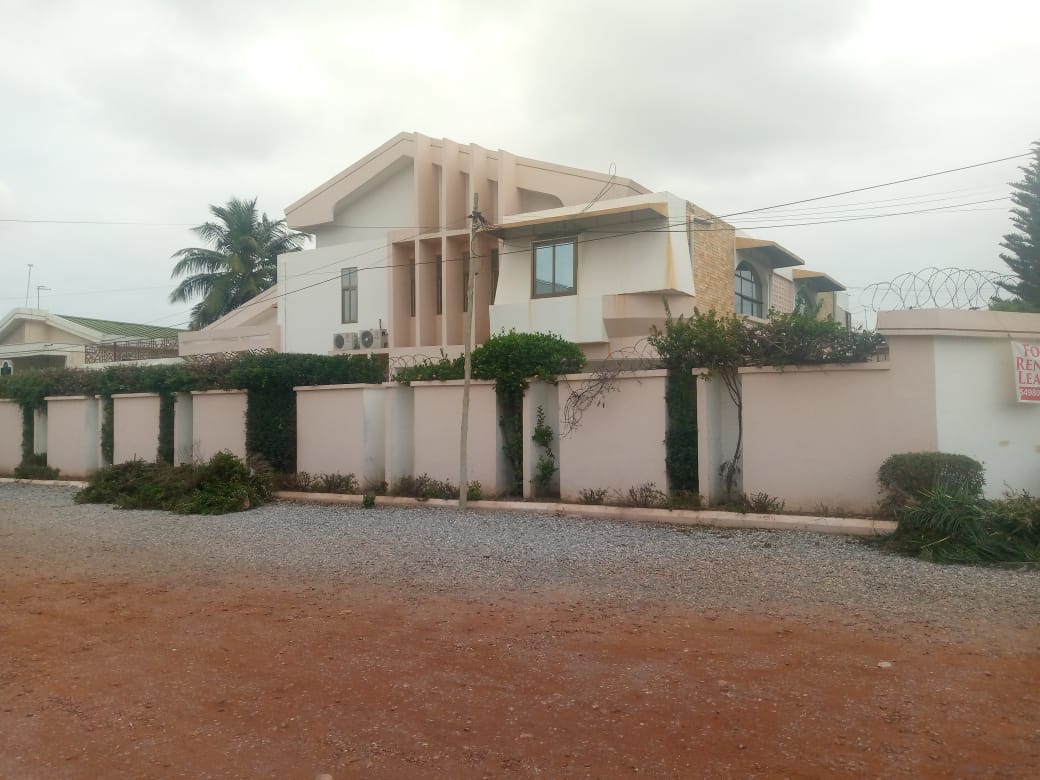 Eight (8) Bedroom House Rent at East Legon 