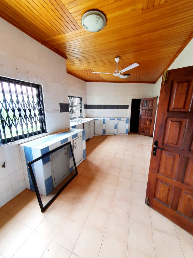Eleven (11) Bedroom House with 4 Boys' Quarters For Rent at Haatso
