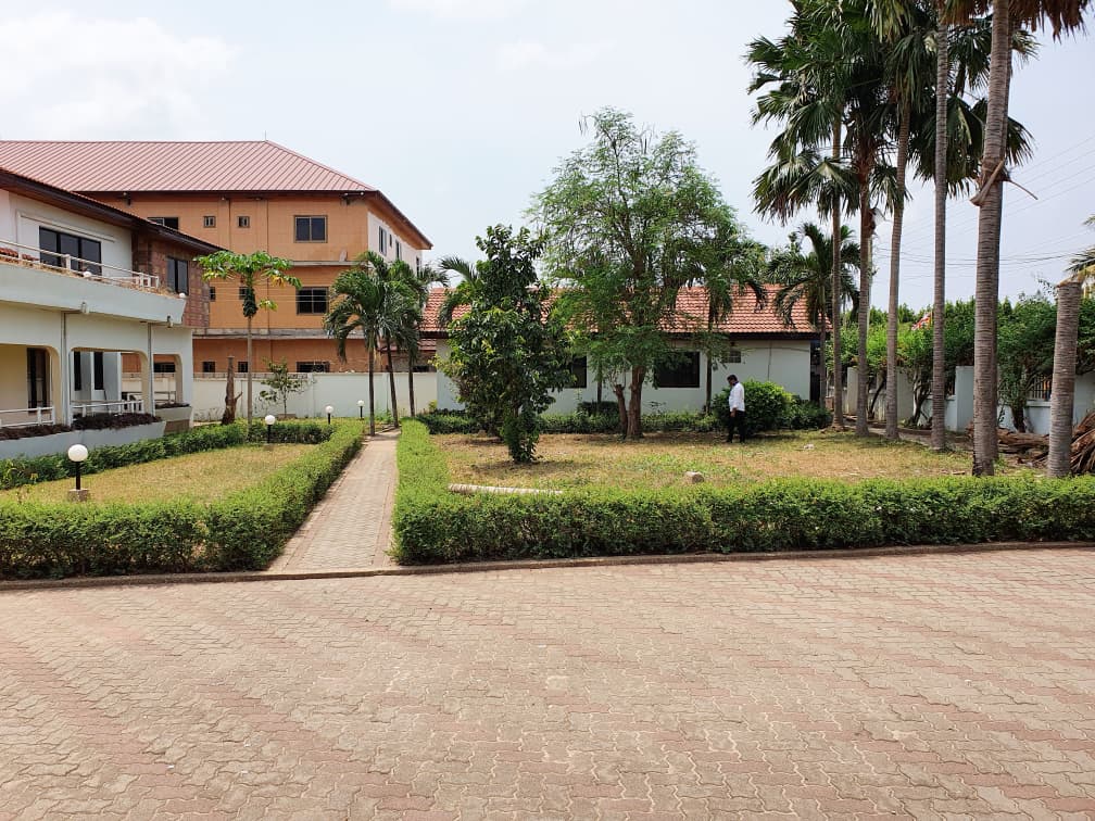 Eleven (11) Bedroom House with 4 Boys' Quarters For Rent at Haatso