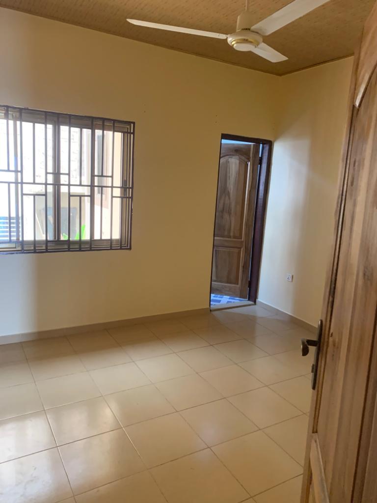 EXECUTIVE 2 BEDROOM APARTMENT AT ADENTA FOR RENT