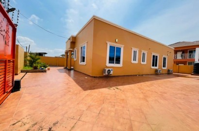 EXECUTIVE 3 BEDROOM HOUSE FOR RENT AT WEST TRASACCO 