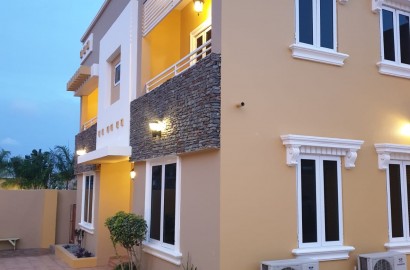 Executive 4-Bedroom House With 1 Bedroom Maid’s Quarters for Sale at East Airport