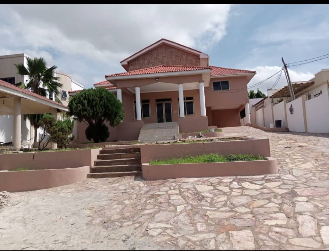 Executive Five 5-Bedroom House for Sale in Pokuase