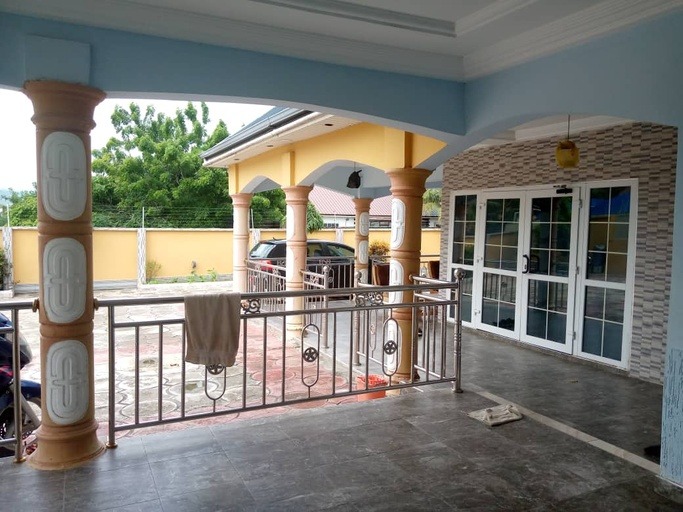 Executive Four 4-Bedroom Compound House for Sale at Medie