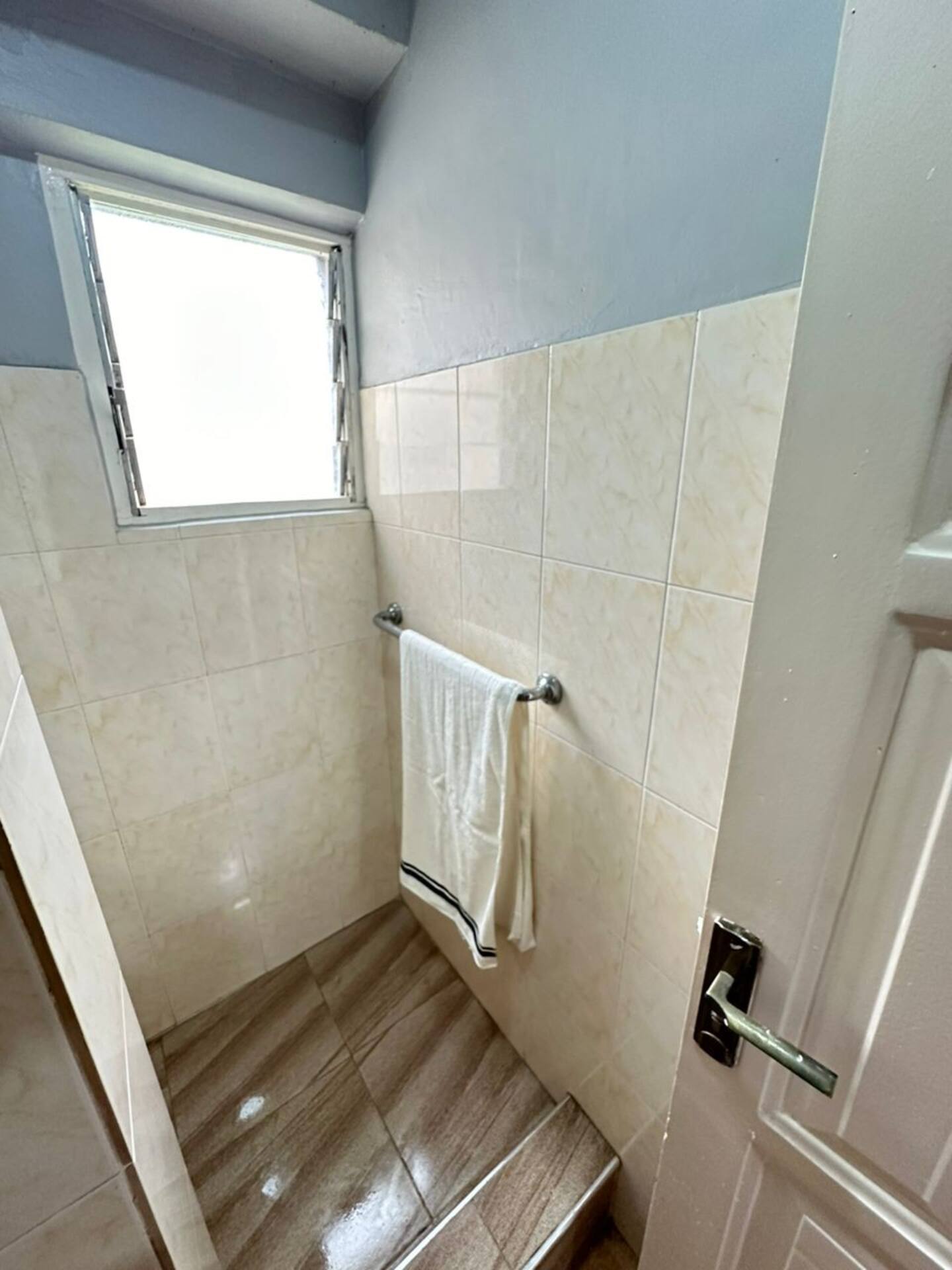 Executive One (1) Bedroom Apartment For Sale in a Gated Community at Borteyman