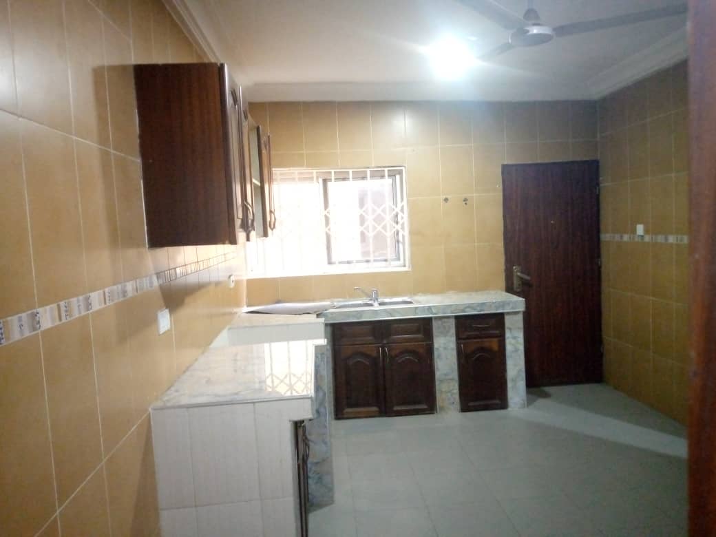 Five (5) Bedroom House for Rent at Westland