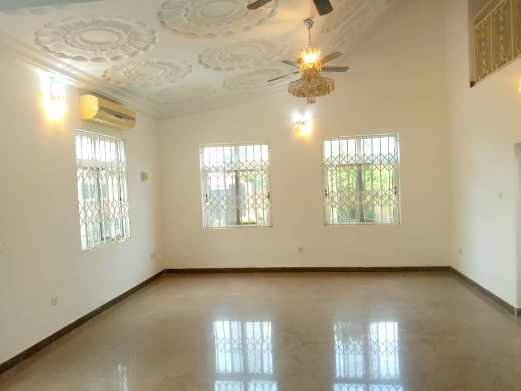 Five (5) Bedroom House for Rent at Westland