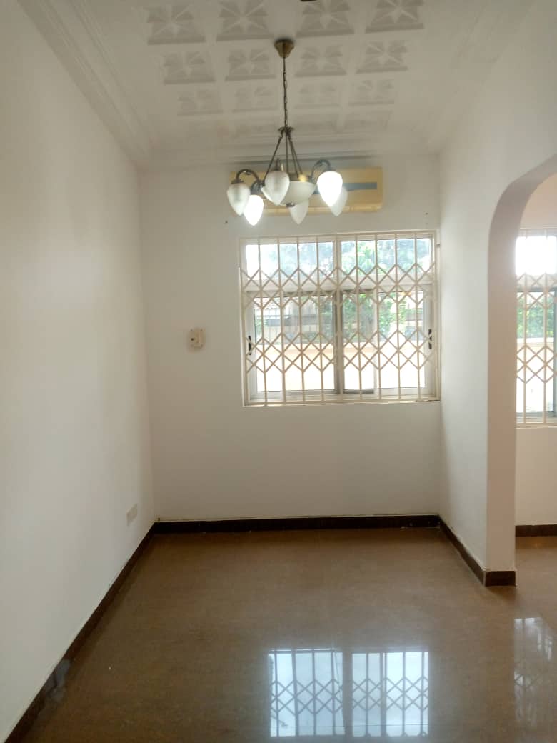 Five (5) Bedroom House for Rent at Westland