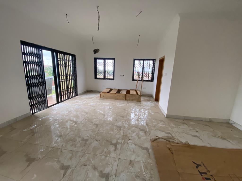 Five 5-Bedroom House for Sale in Spintex