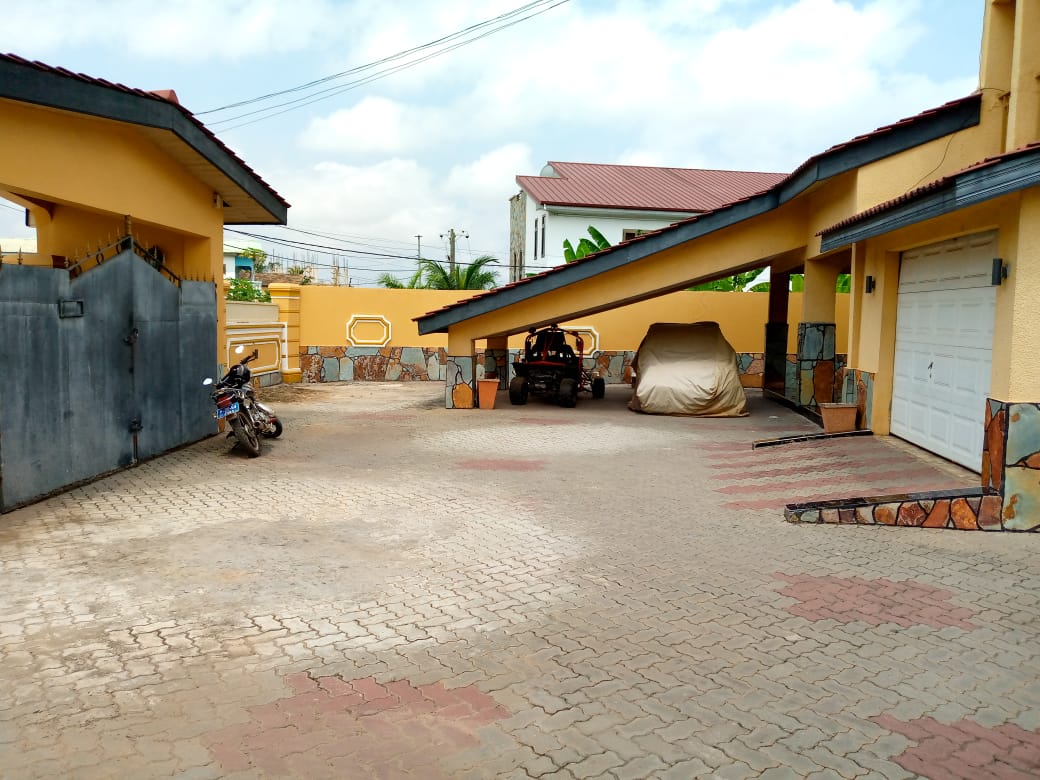 Five (5) Bedroom House With One (1) Bedroom Boy’s Quarters for Sale At East Legon