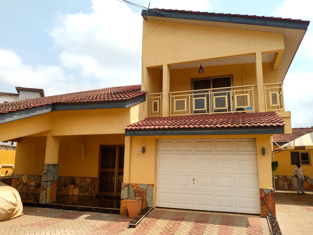 Five (5) Bedroom House With One (1) Bedroom Boy’s Quarters for Sale At East Legon