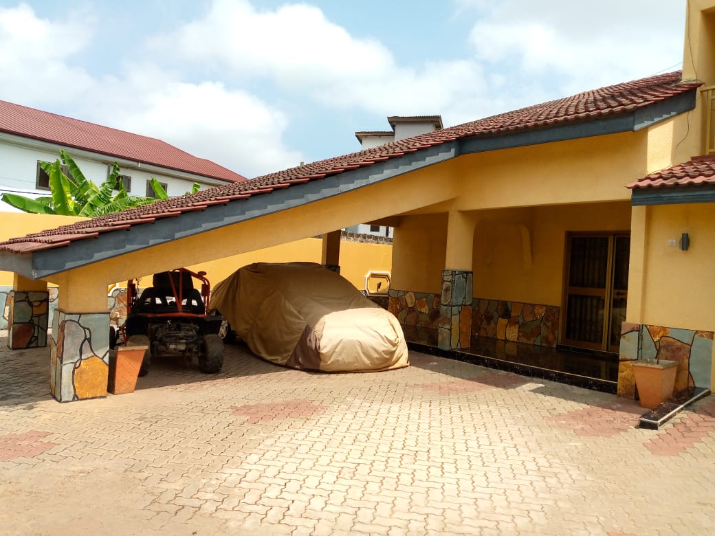 Five (5) Bedroom House With One (1) Bedroom Boy’s Quarters for Sale At East Legon