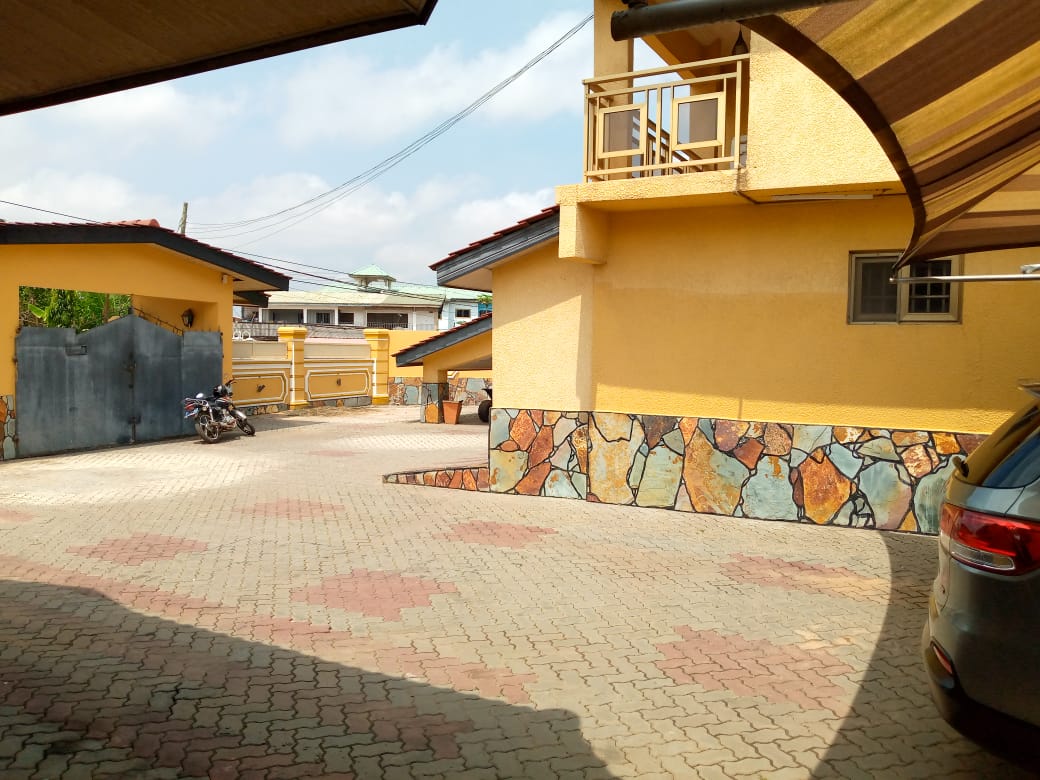 Five (5) Bedroom House With One (1) Bedroom Boy’s Quarters for Sale At East Legon