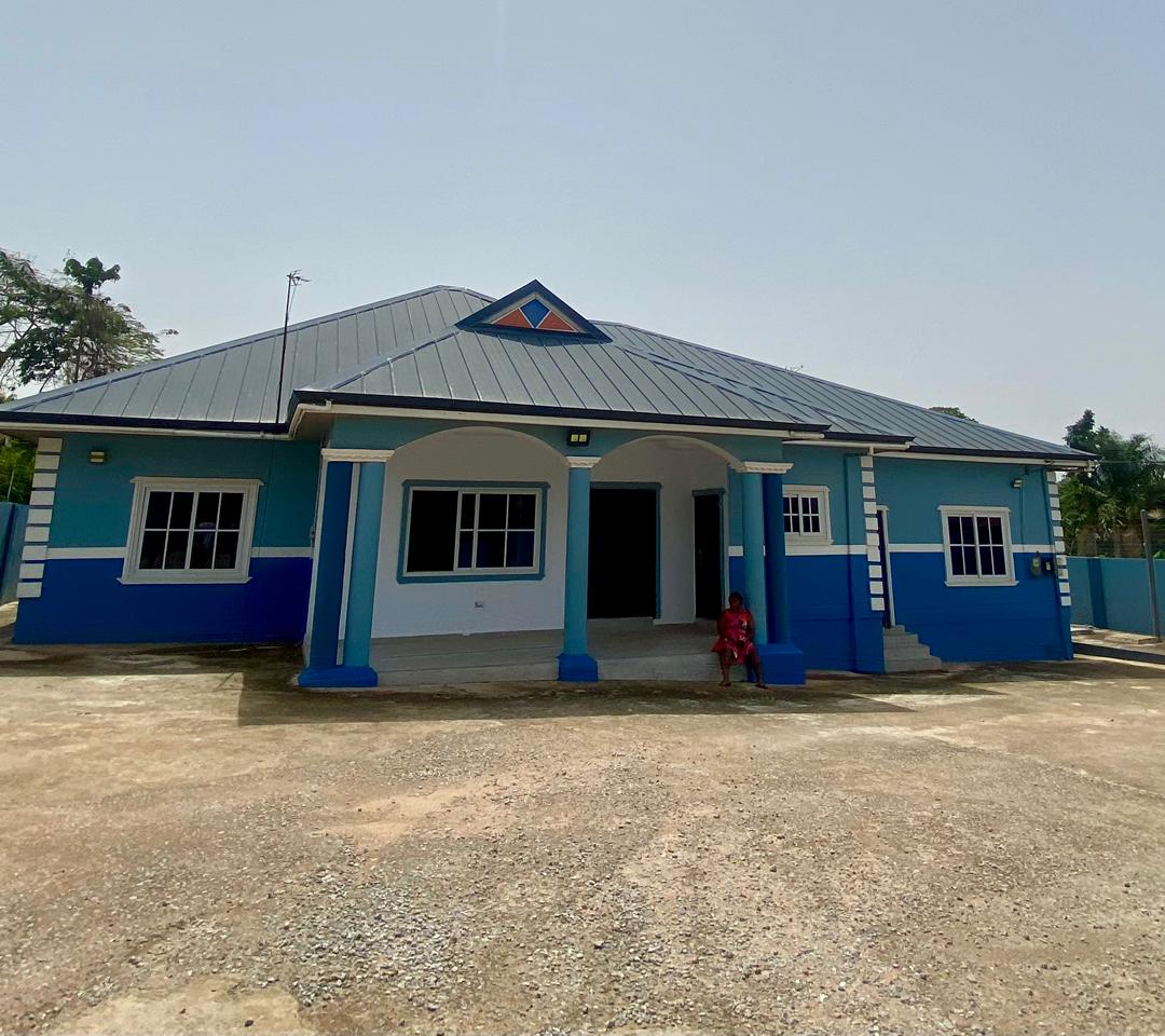 Five 5-Bedrooms House for Sale At Ejisu