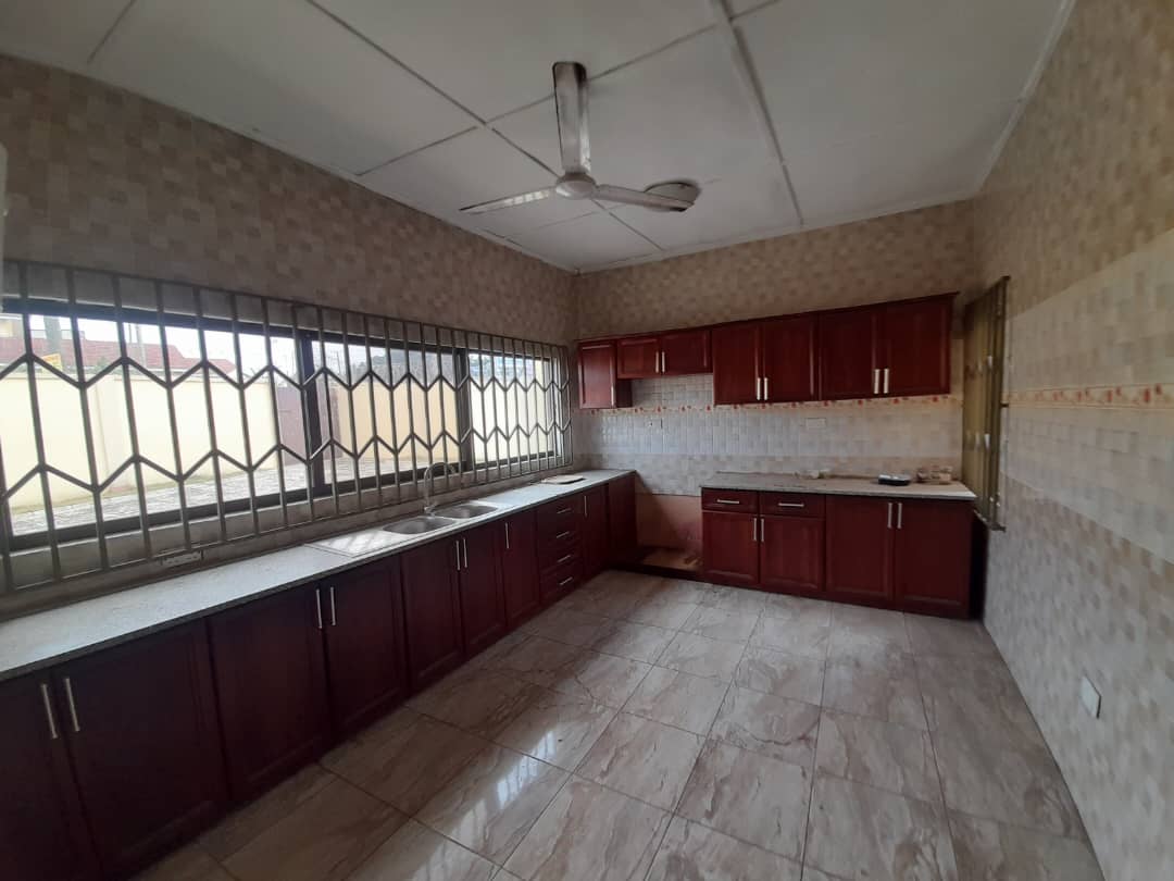 Five (5) Bedrooms Self Compound House for Rent at East Legon Adjiringanor