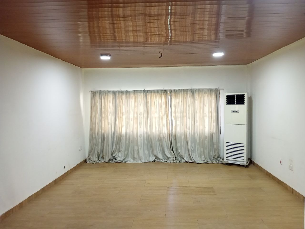 Five (5) Bedroom Fully Furnished House For Rent at North Legon