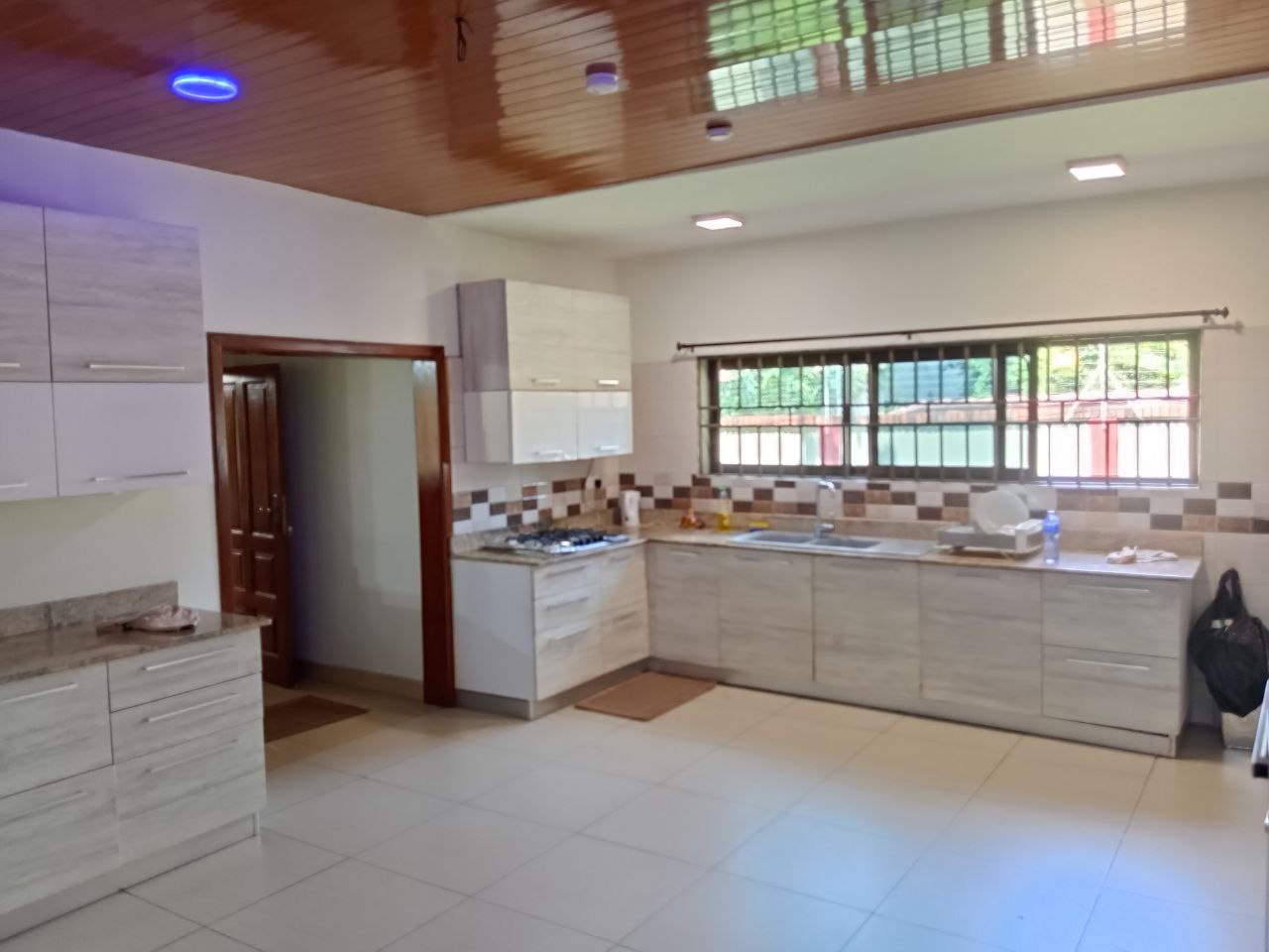 Five (5) Bedroom Fully Furnished House For Rent at North Legon