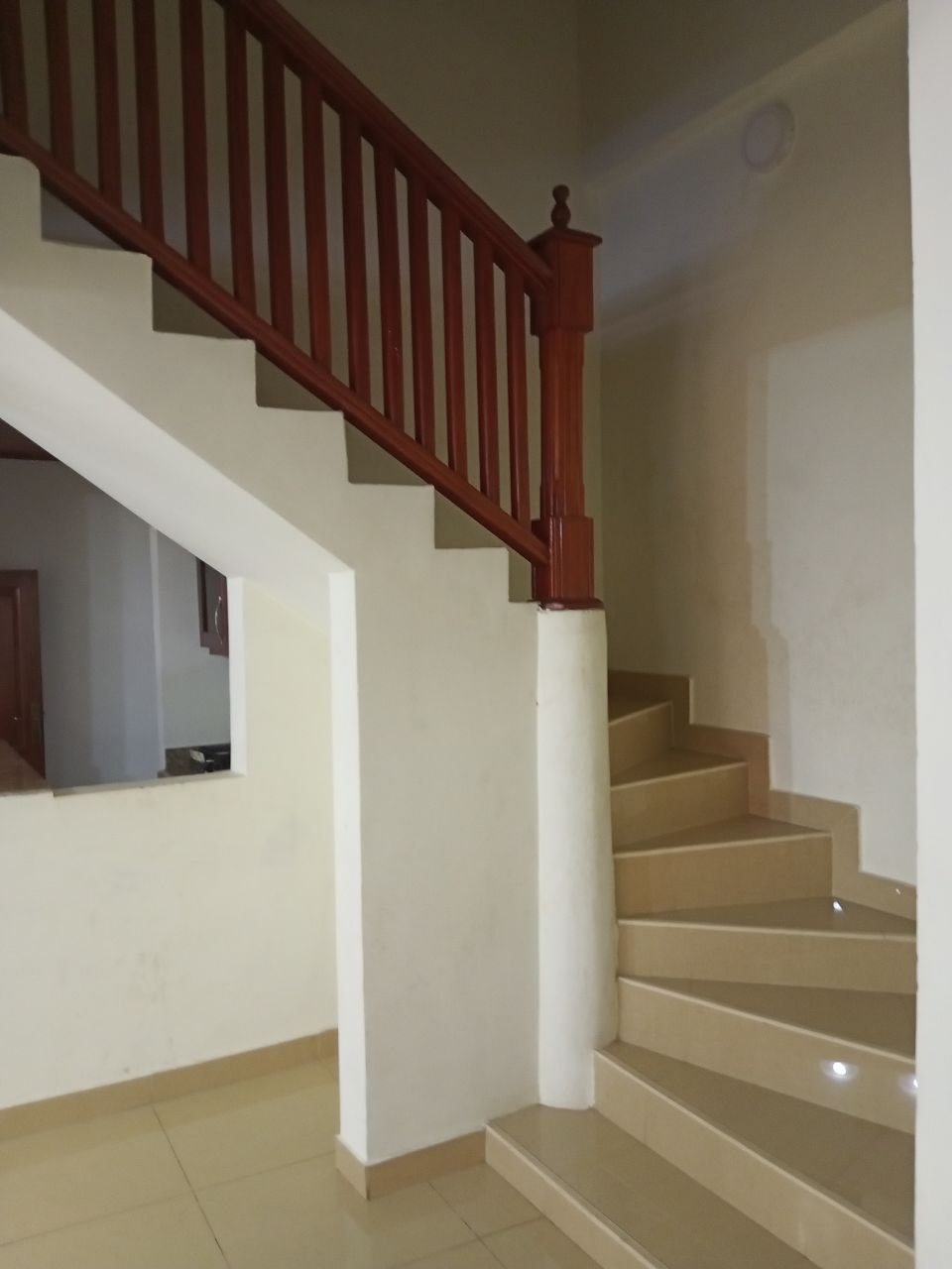 Five (5) Bedroom Fully Furnished House For Rent at North Legon