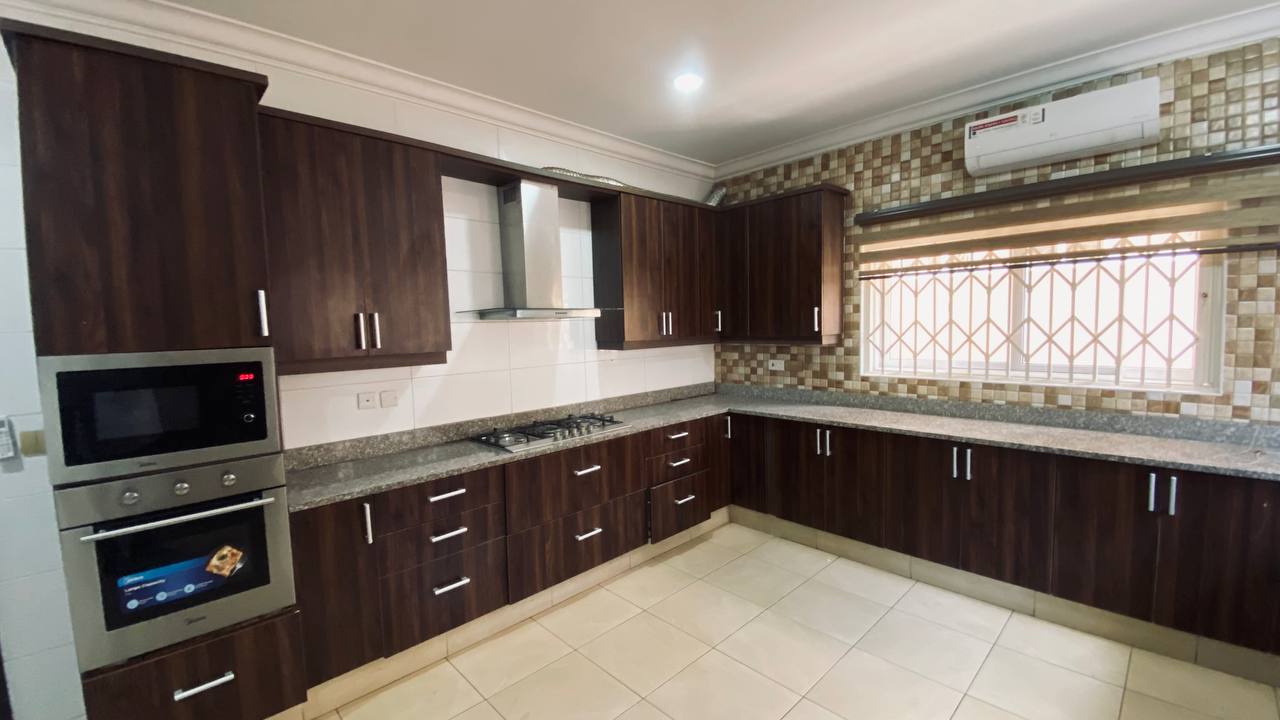 Five (5) Bedroom Fully Furnished Townhouse with Boys' Quarters For Rent in a Gated Community at Cantonments