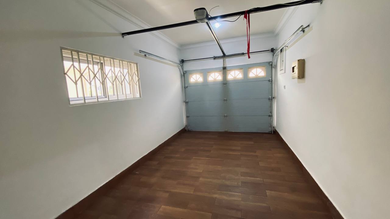 Five (5) Bedroom Fully Furnished Townhouse with Boys' Quarters For Rent in a Gated Community at Cantonments