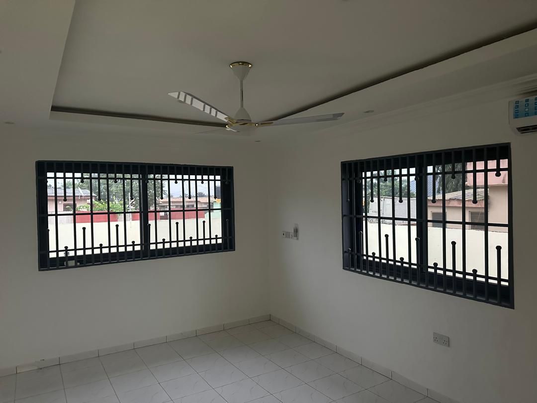 Five (5) Bedroom House For Rent at Achimota Kingsby