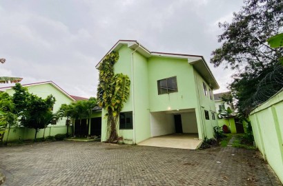 Five (5) Bedroom House For Rent at Cantonments