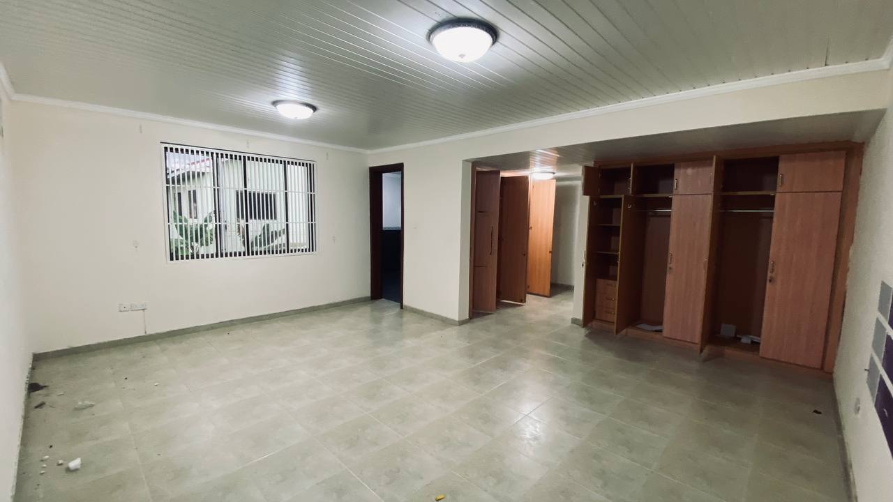 Five (5) Bedroom House For Rent at Cantonments