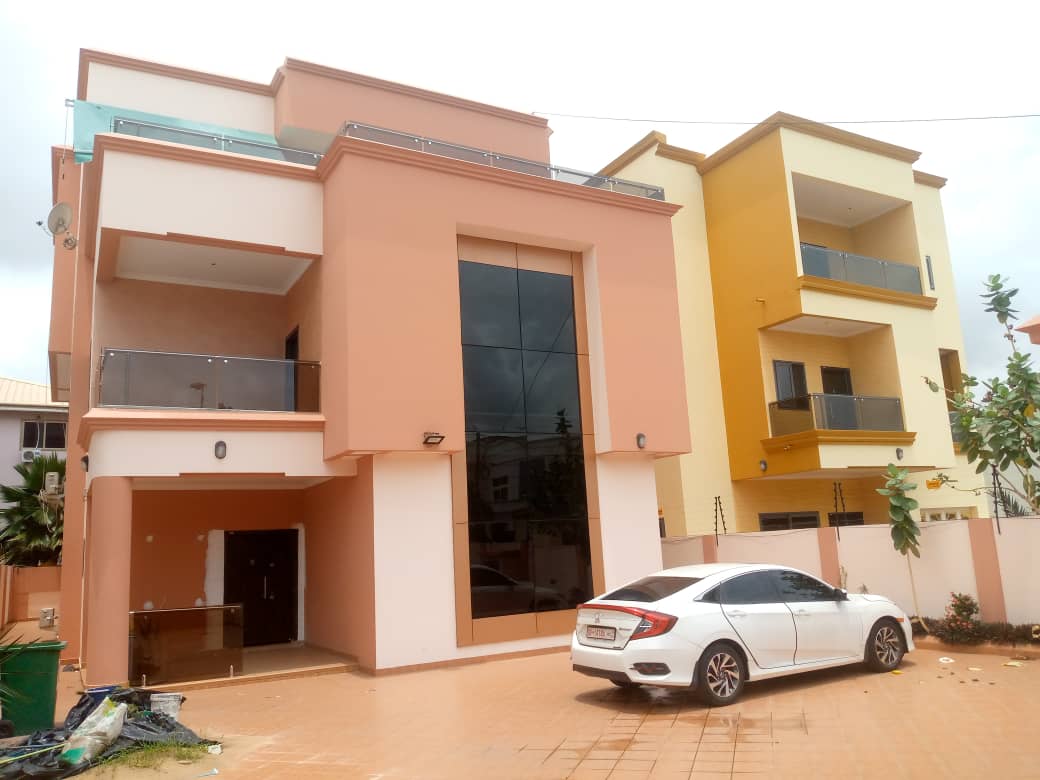 Five (5) Bedroom House For Rent at East Legon