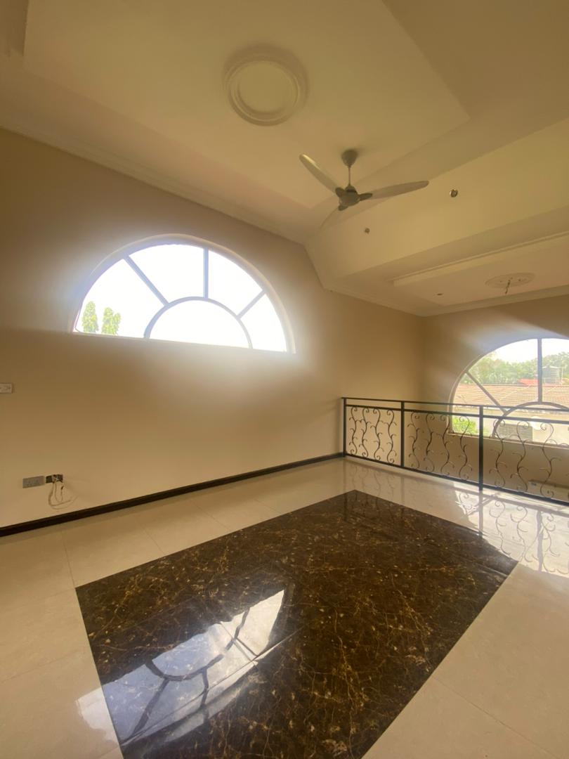 Five (5) Bedroom House For Rent at East Legon