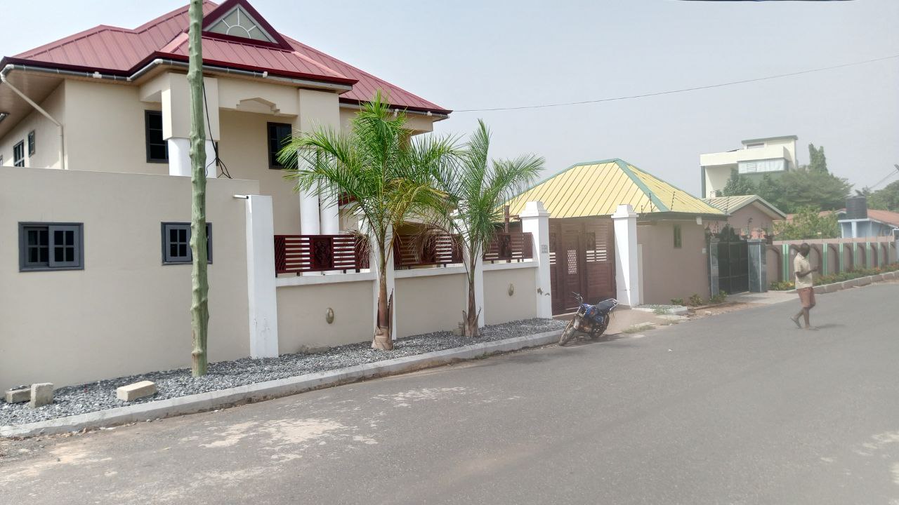 Five (5) Bedroom House For Rent at East Legon