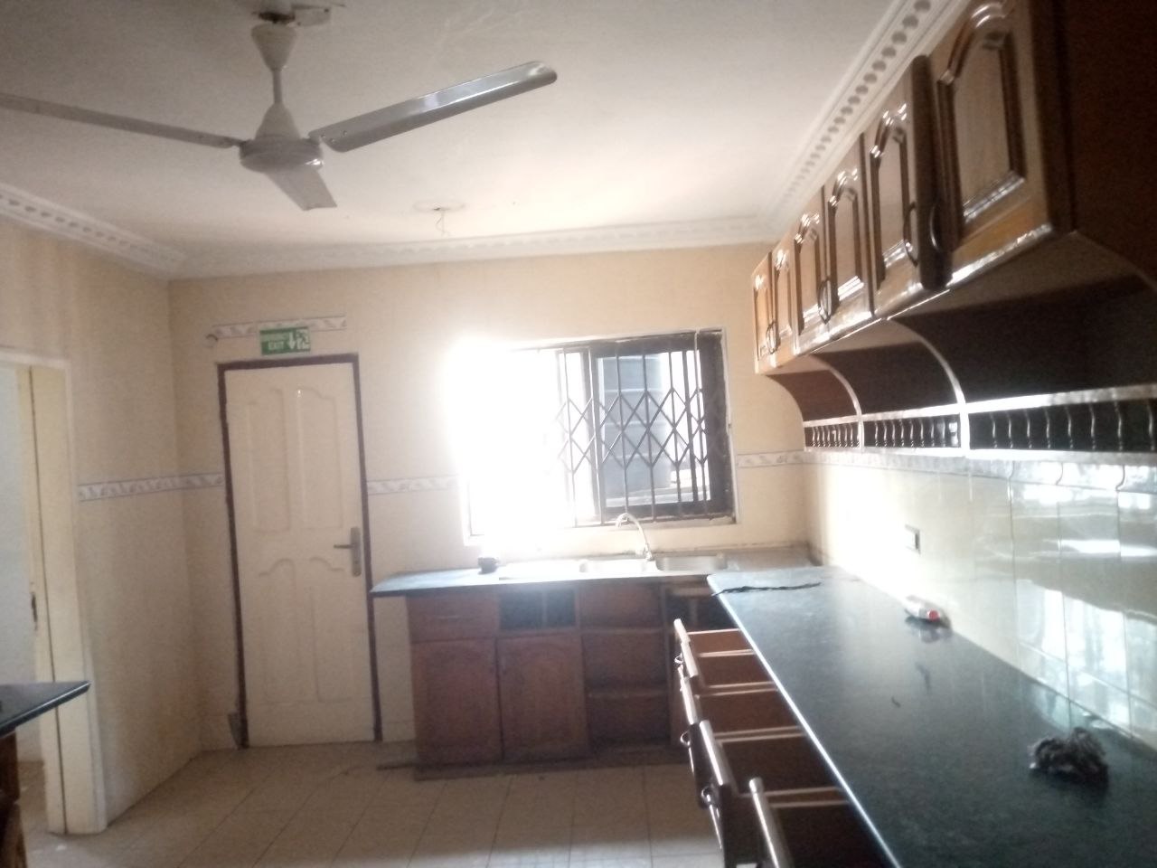 Five (5) Bedroom House For Rent at Labone  