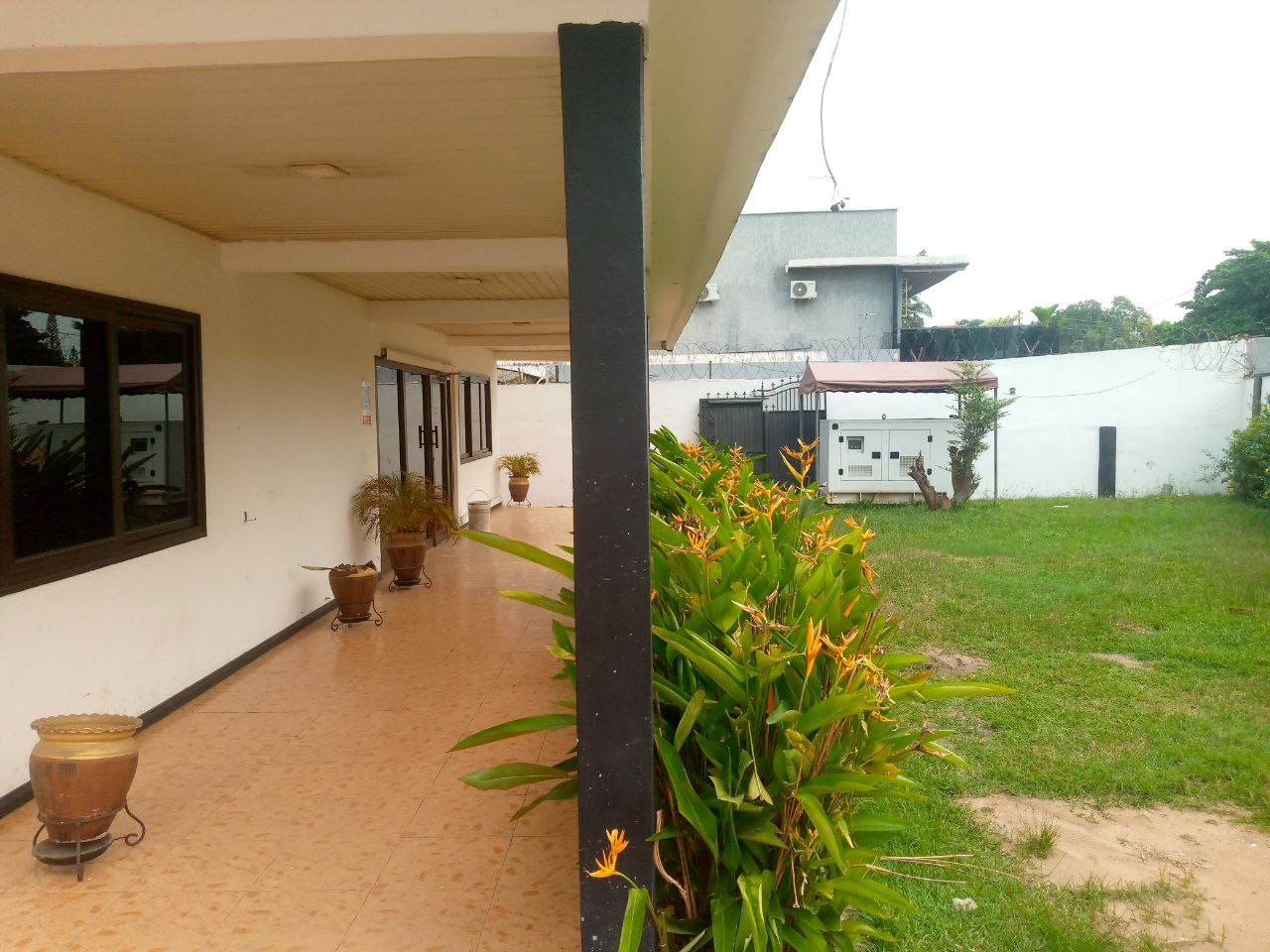 Five (5) Bedroom House For Rent at Labone  