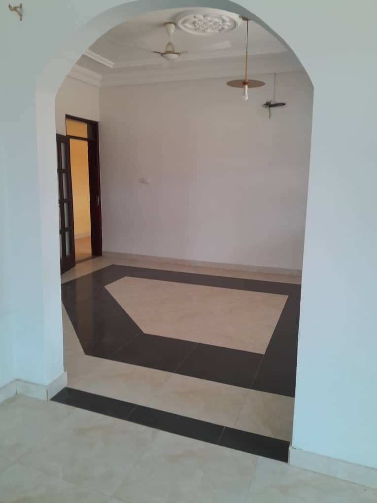 Five (5) Bedroom House For Rent at Spintex