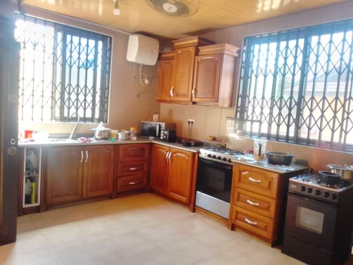 Five (5) Bedroom House For Rent at Spintex