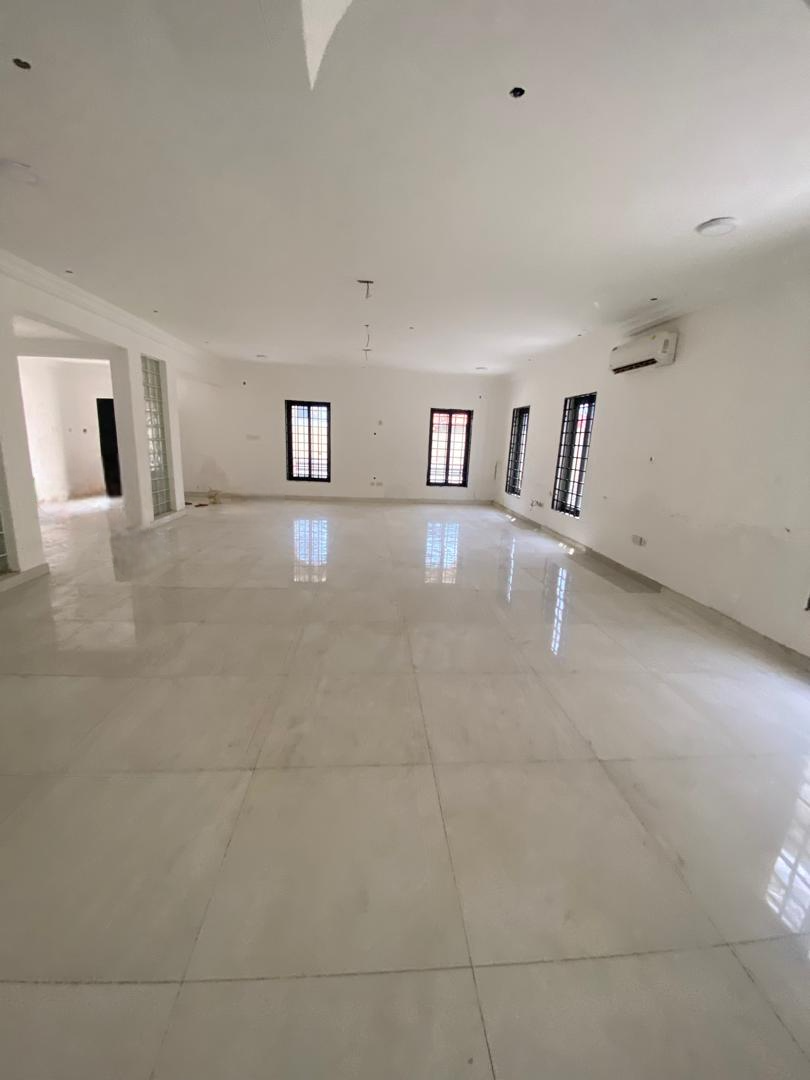 Five (5) Bedroom House For Rent at Spintex