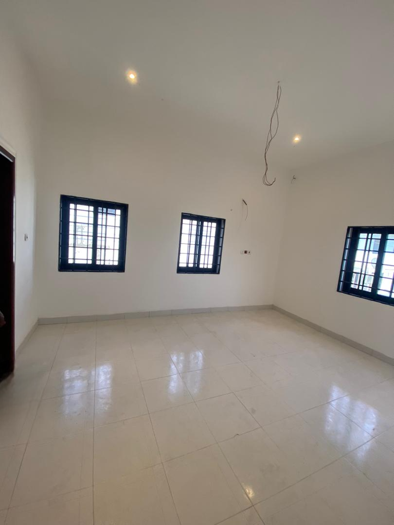 Five (5) Bedroom House For Rent at Spintex