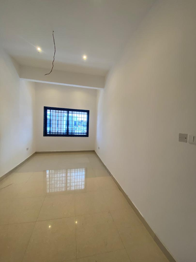 Five (5) Bedroom House For Rent at Spintex