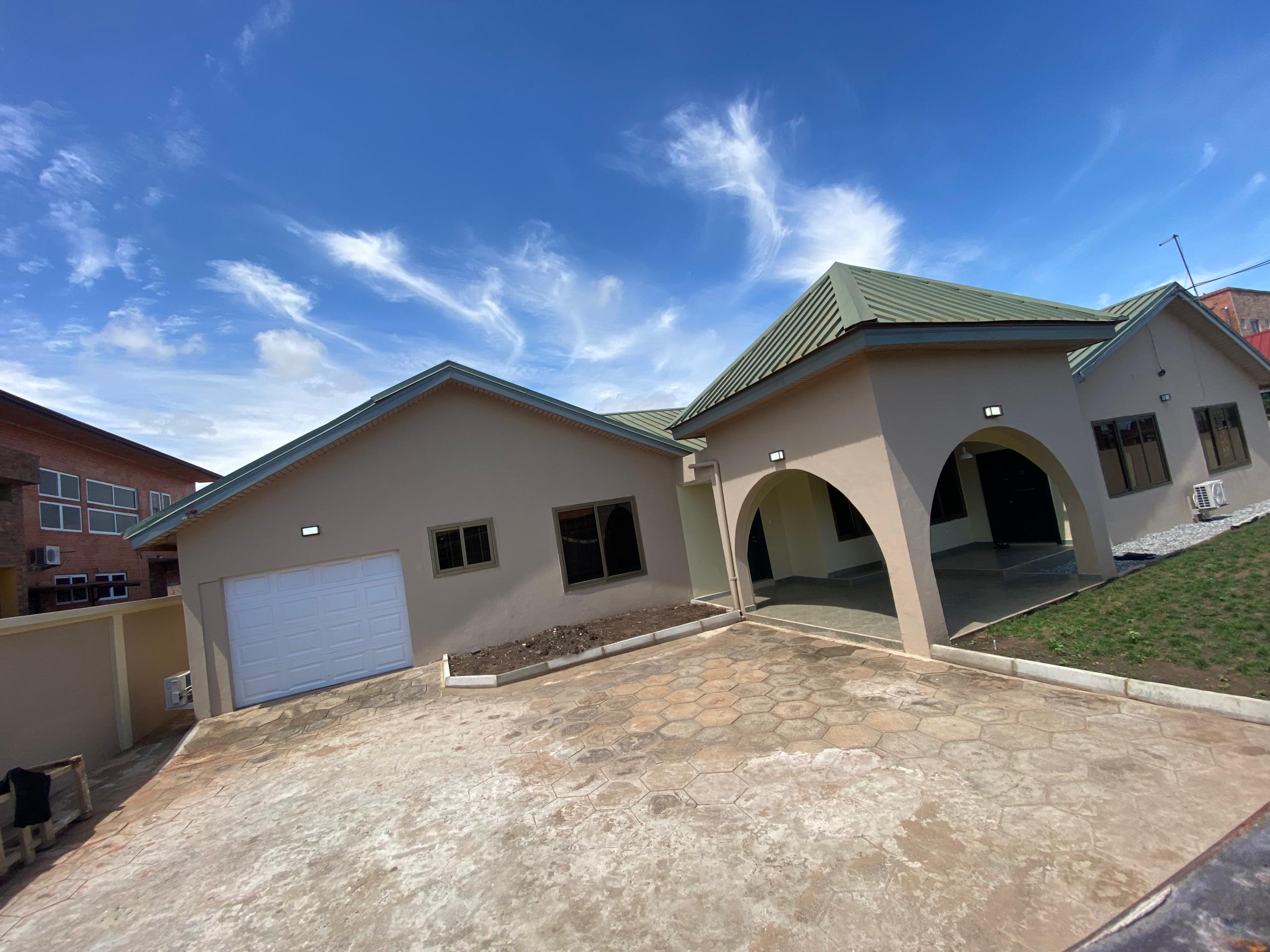 Five (5) Bedroom House For Rent At Spintex