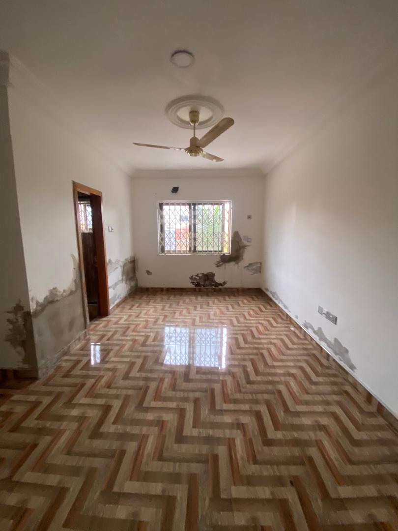 Five (5) Bedroom House For Rent at Spintex