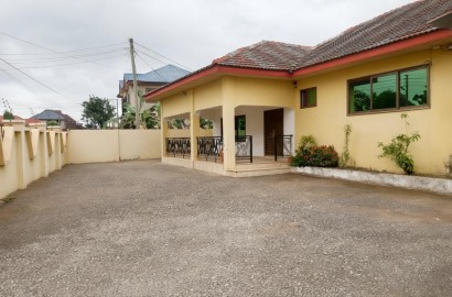 Five (5) Bedroom House For Sale at Westlands