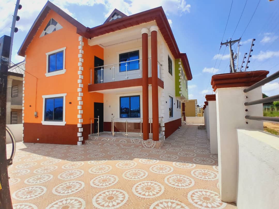 Five (5) Bedroom House For Sale at Kronum 