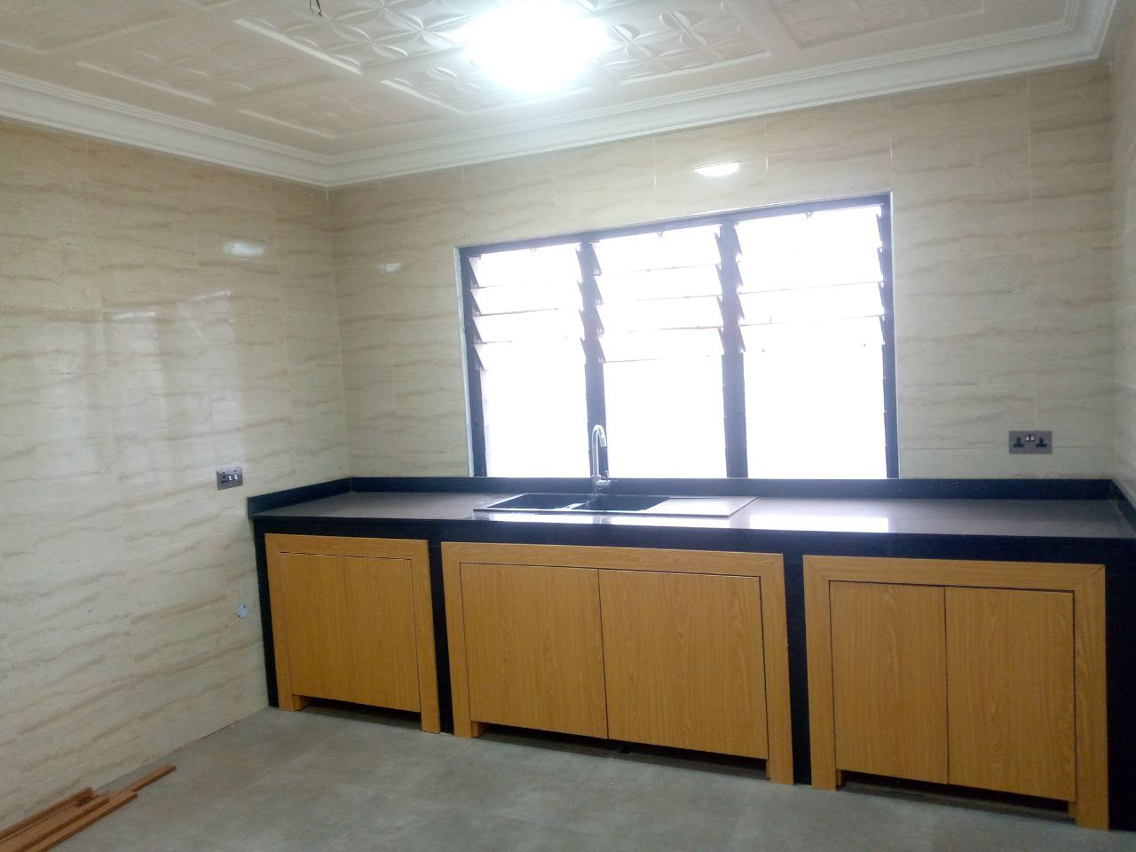 Five (5) Bedroom House For Sale at Oyarifa