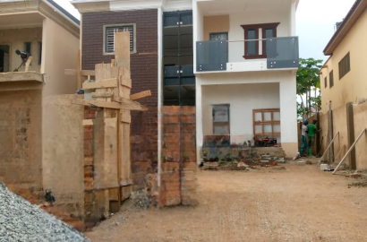 Five (5) Bedroom House For Sale at Tantra Hills