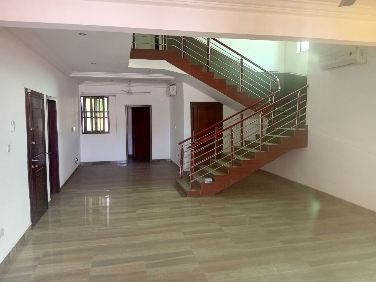Five (5) Bedroom House with 2 Boys' Quarters For Rent at Dzorwulu
