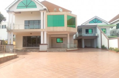 Five (5) Bedroom House with 3 Boys Quarters For Rent at Dworwulu