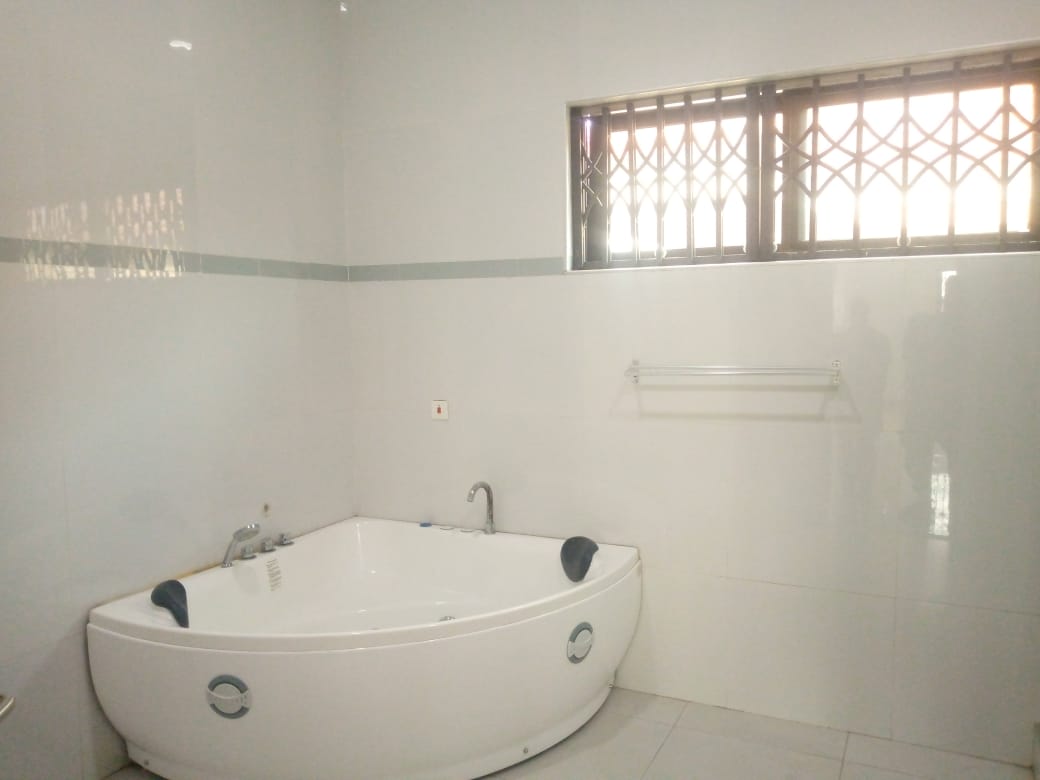 Five (5) Bedroom House with 3 Boys Quarters For Rent at Dworwulu