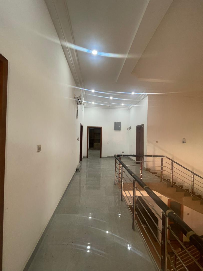 Five (5) Bedroom House with Boys Quarters For Rent at Dzowulu