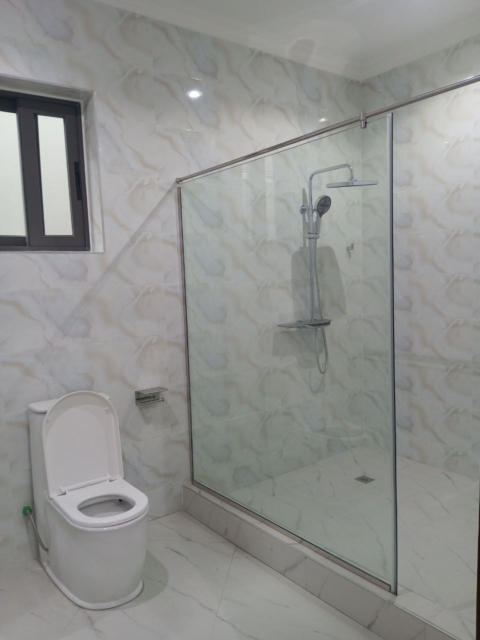 Five (5) Bedroom House with Boys Quarters For Rent at East Legon