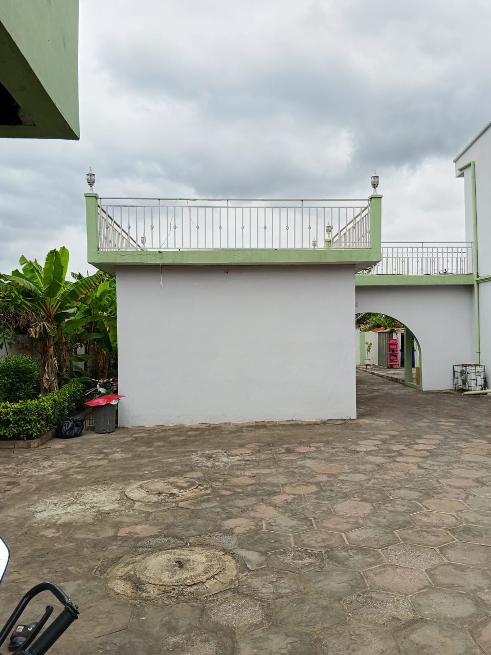 Five (5) Bedroom House with Boys' Quarters For Sale at Dzorwulu