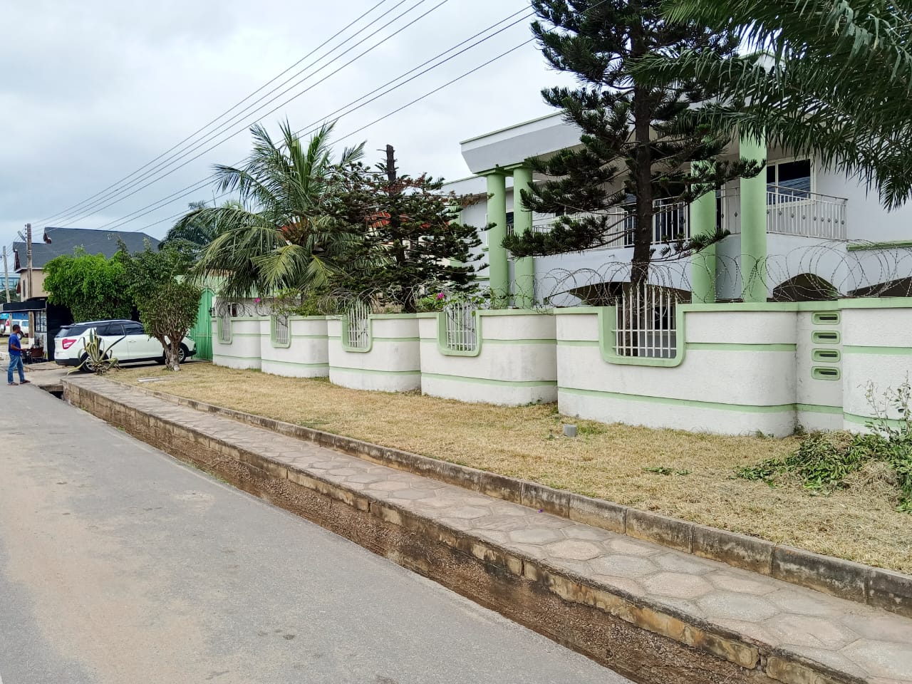 Five (5) Bedroom House with Boys' Quarters For Sale at Dzorwulu